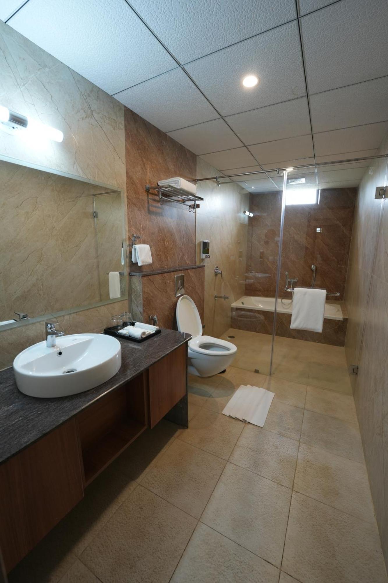 Malnad Shire Eco Resort Shimoga Bagian luar foto